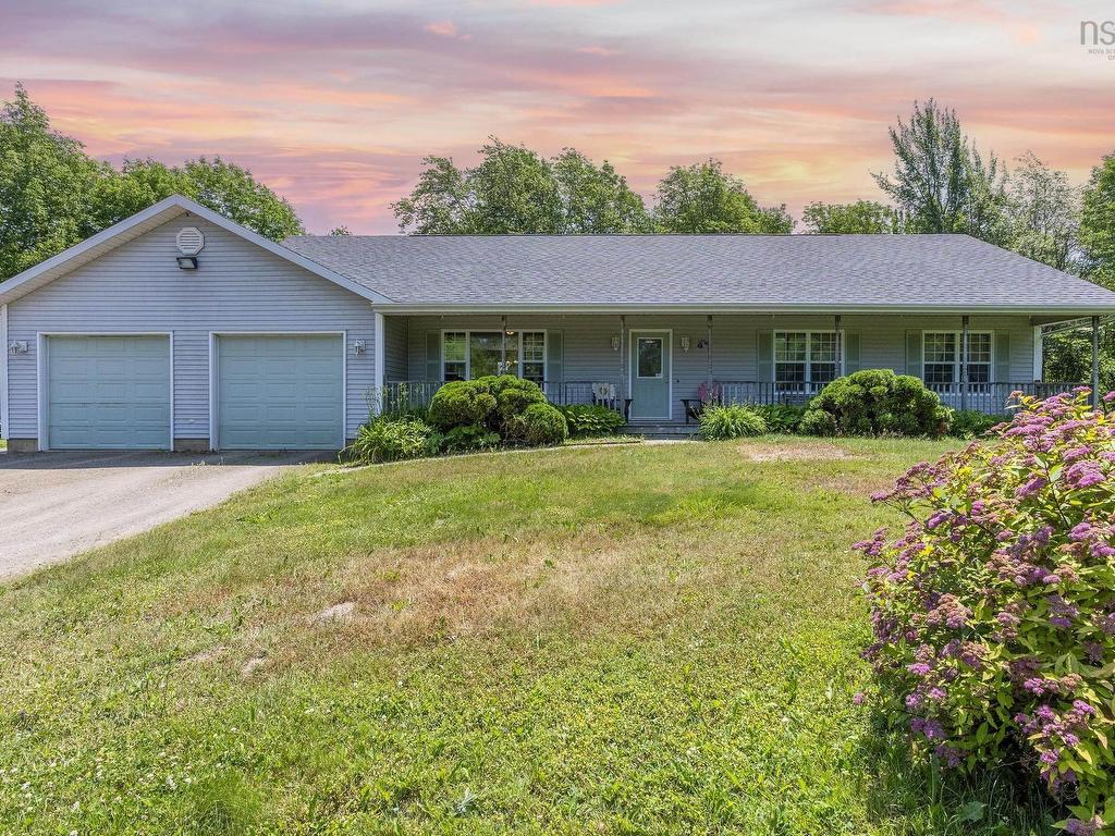 












3118 Black River Road

,
Newtonville,




NS
B4P 2R1

