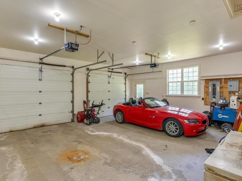 












3118 Black River Road

,
Newtonville,




NS
B4P 2R1

