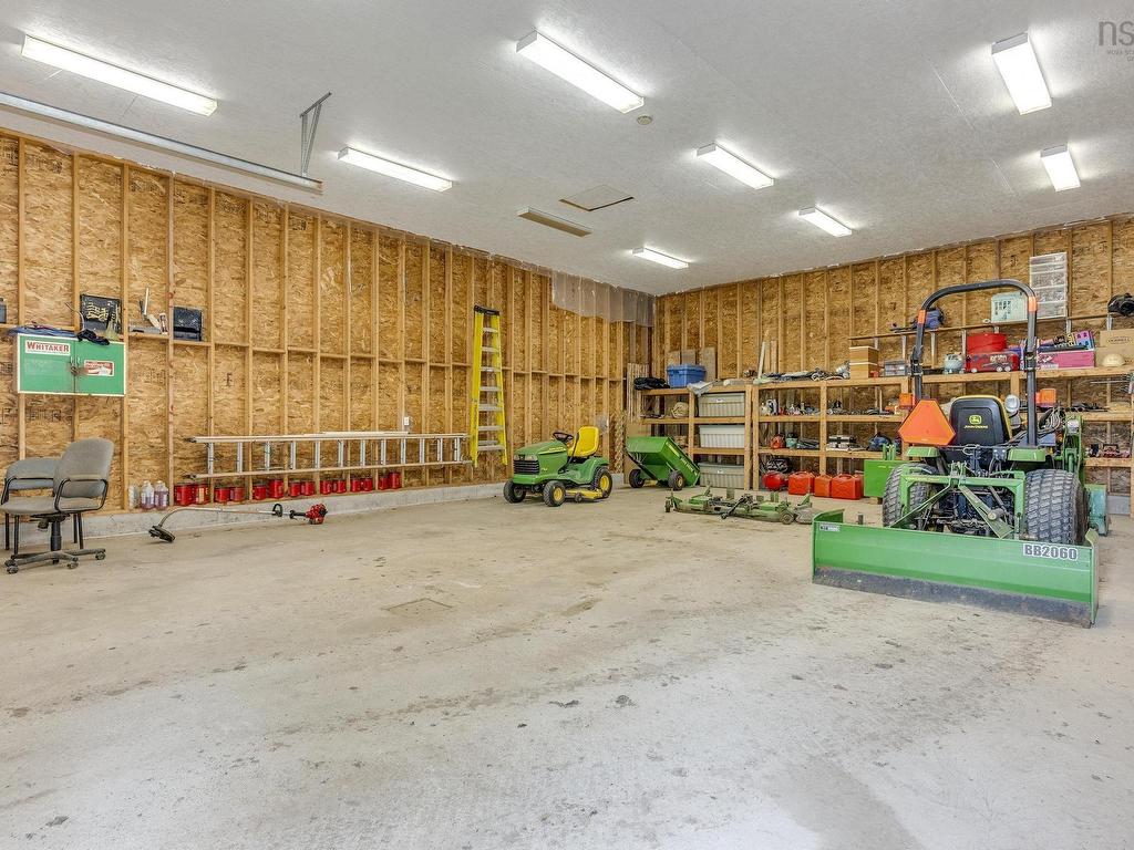 












3118 Black River Road

,
Newtonville,




NS
B4P 2R1

