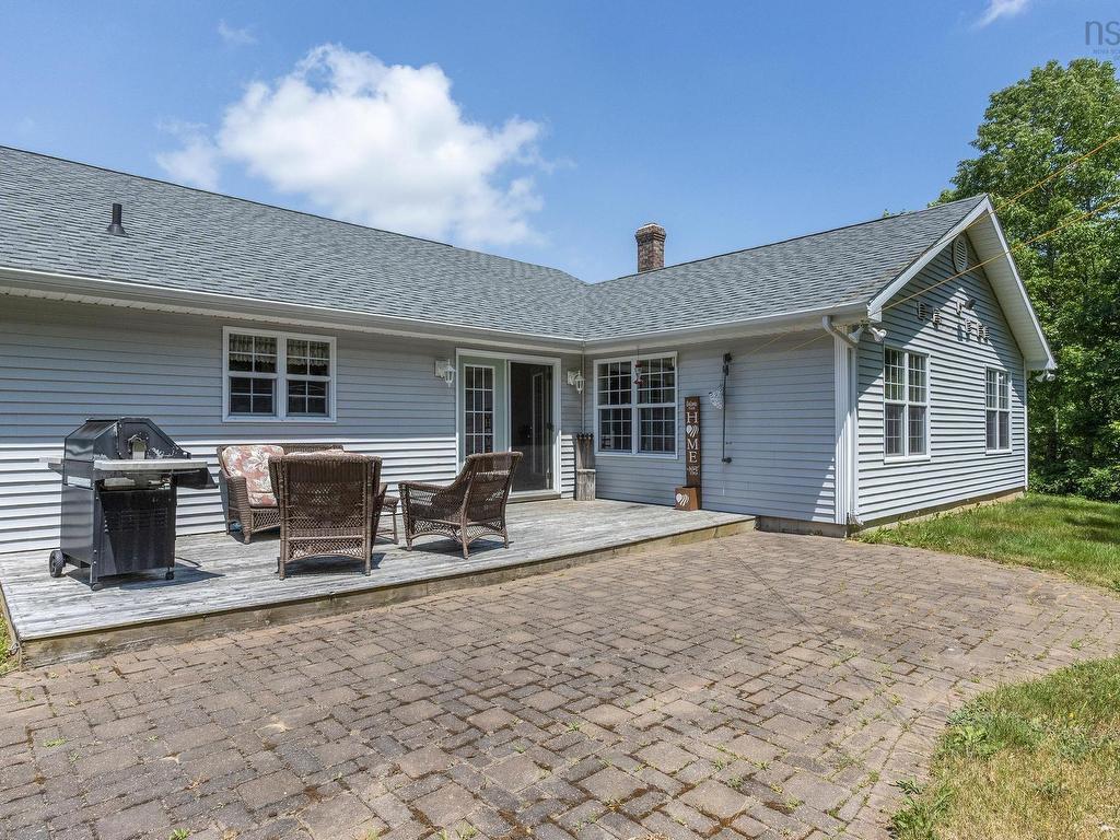 












3118 Black River Road

,
Newtonville,




NS
B4P 2R1

