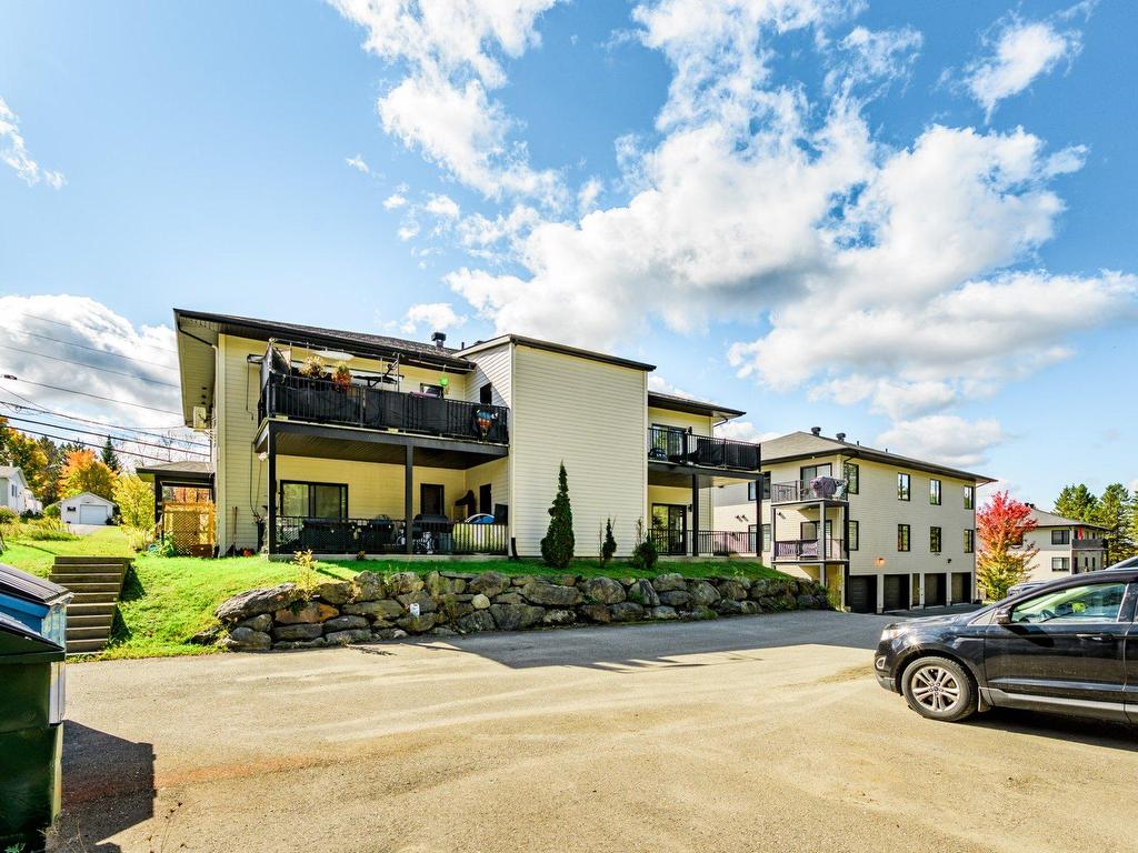









1617

 - 1623


Rue Principale E.

,
Magog,




QC
J1X1Z8


