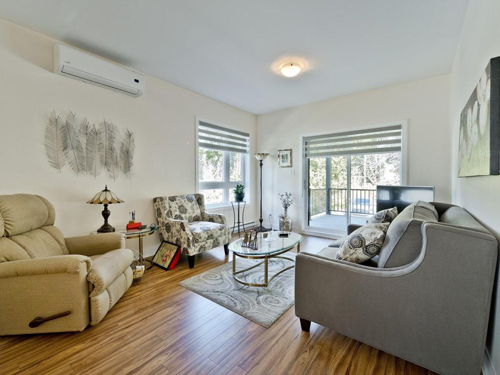 









1617

 - 1623


Rue Principale E.

,
Magog,




QC
J1X1Z8

