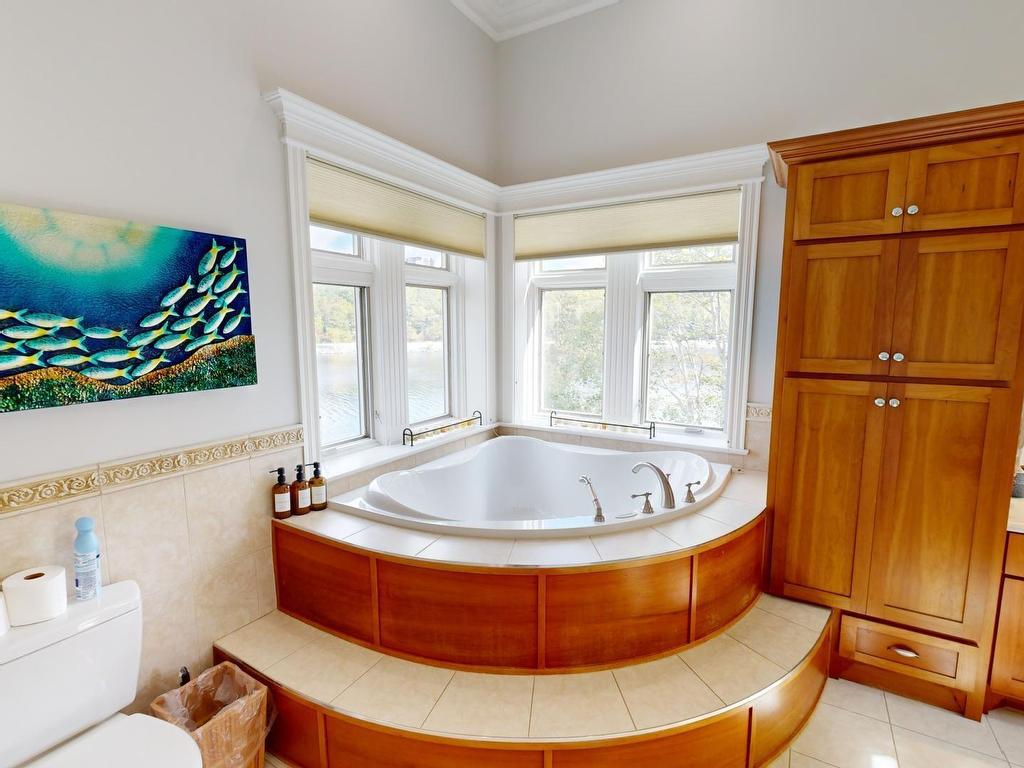 












81 Saskatoon Drive

,
Halifax,




NS
B3M 3H8

