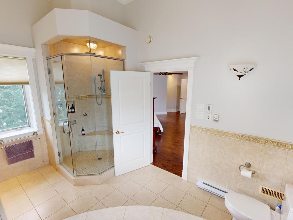












81 Saskatoon Drive

,
Halifax,




NS
B3M 3H8

