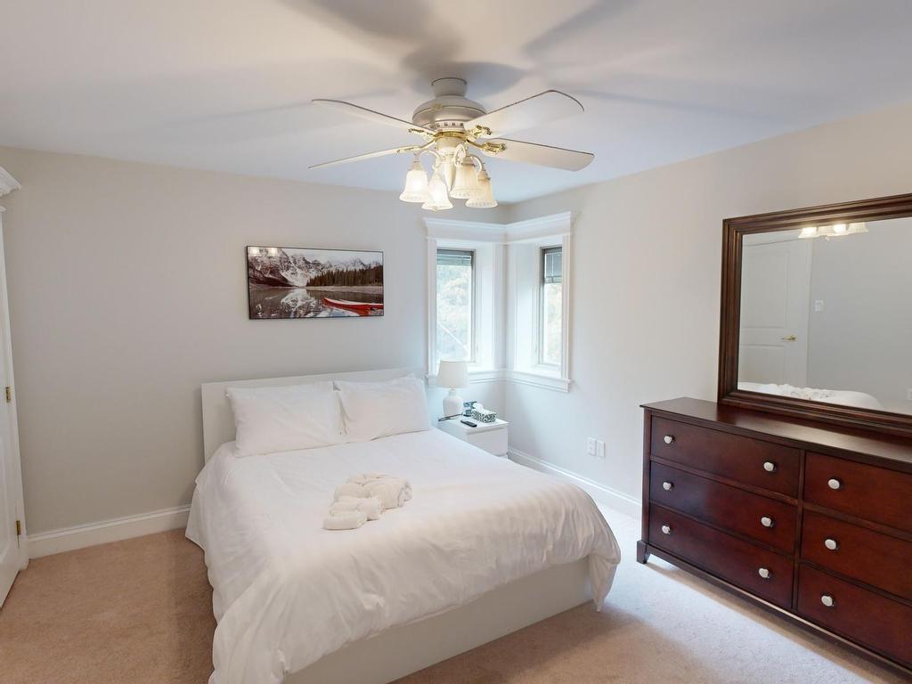 












81 Saskatoon Drive

,
Halifax,




NS
B3M 3H8

