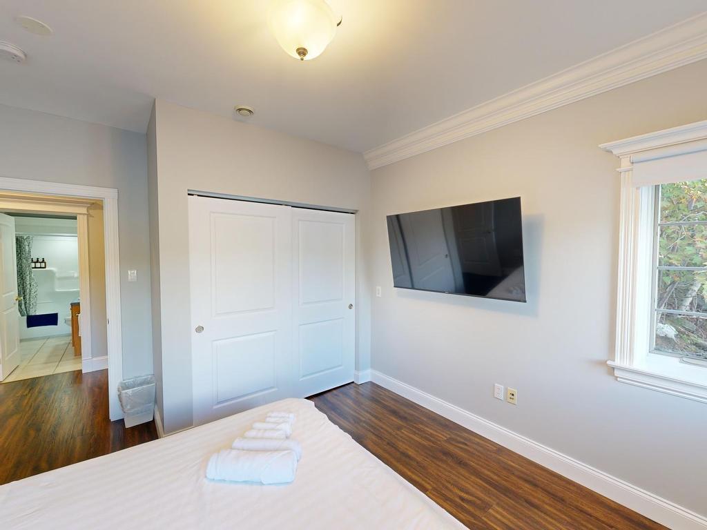 












81 Saskatoon Drive

,
Halifax,




NS
B3M 3H8

