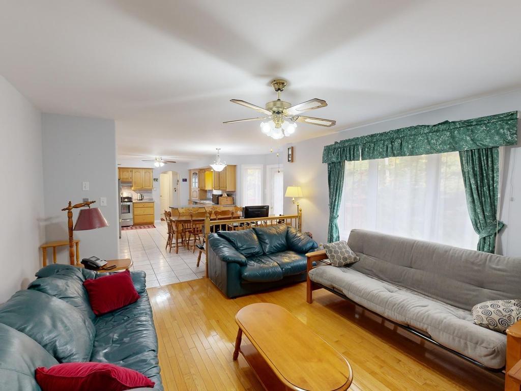 












15 Kara Court

,
Hammonds Plains,




NS
B4B 1L4

