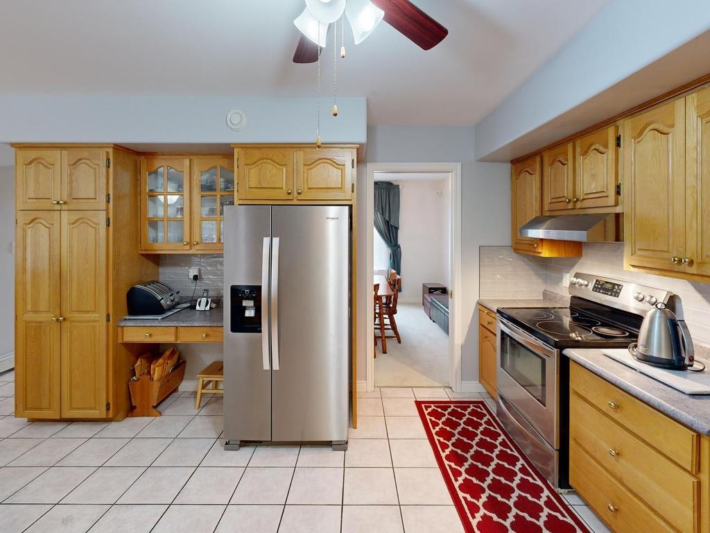 












15 Kara Court

,
Hammonds Plains,




NS
B4B 1L4

