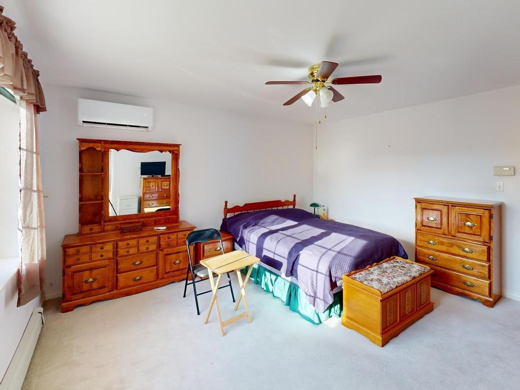 












15 Kara Court

,
Hammonds Plains,




NS
B4B 1L4

