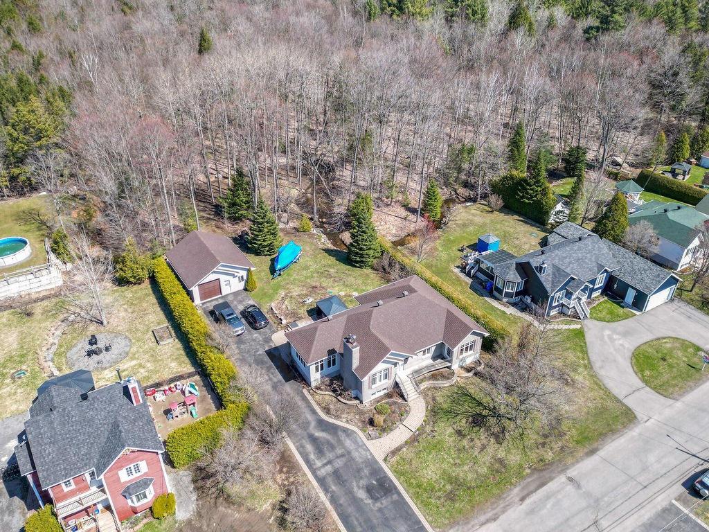 









1218


Rue Nancy

,
Saint-Jérôme,




QC
J5L2P9

