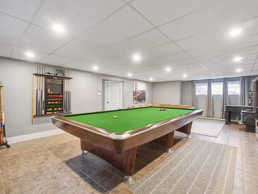 









1218


Rue Nancy

,
Saint-Jérôme,




QC
J5L2P9

