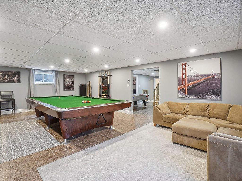 









1218


Rue Nancy

,
Saint-Jérôme,




QC
J5L2P9

