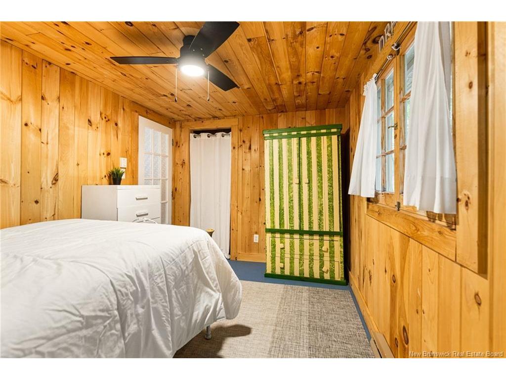 









23


Duke

,
Pointe-Du-Chêne,




NB
E4P 4C9

