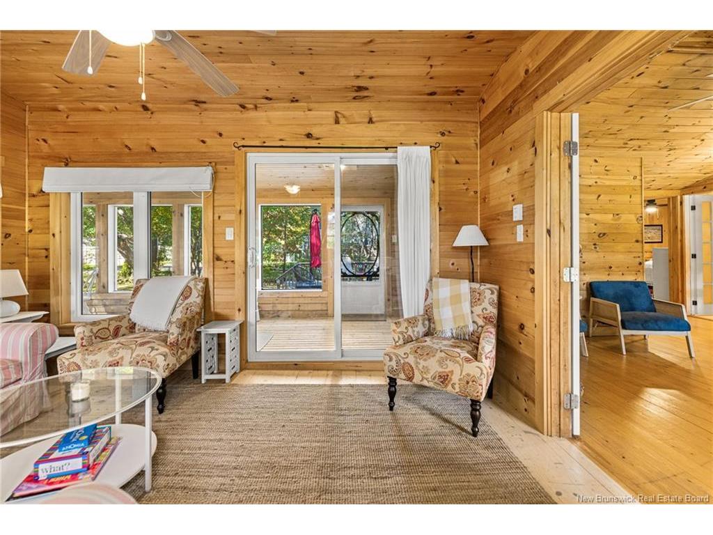 









23


Duke

,
Pointe-Du-Chêne,




NB
E4P 4C9

