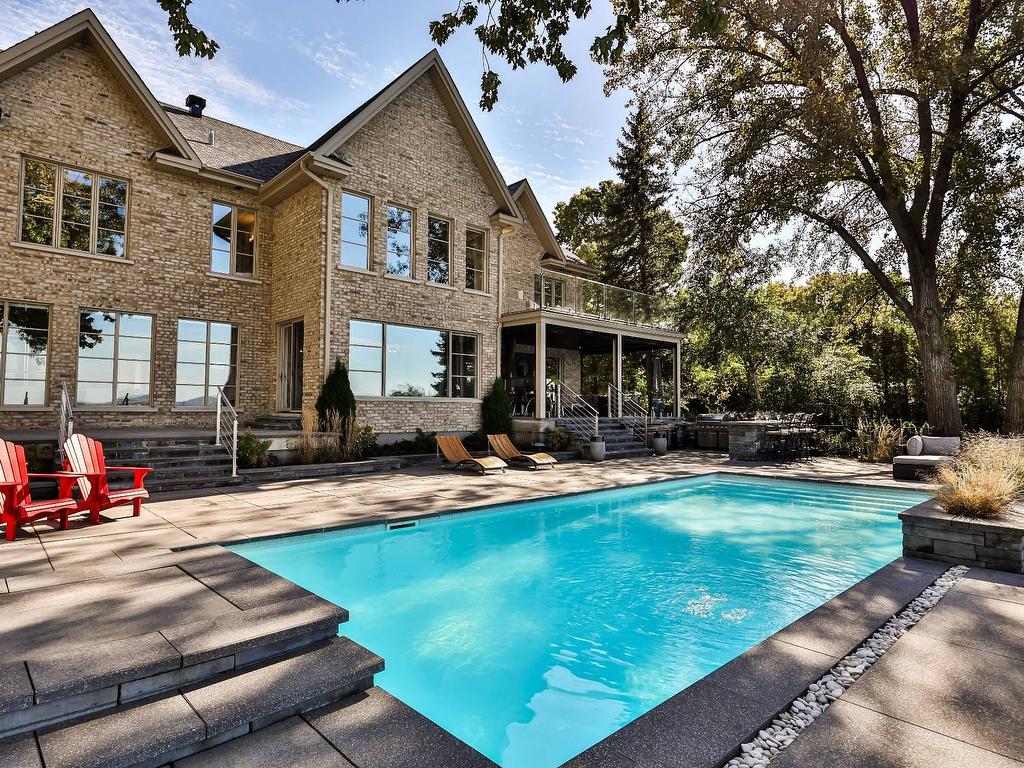 









18


Tsse Pagé

,
Montréal (L'Île-Bizard/Sainte-Geneviève),




QC
H9E1N7

