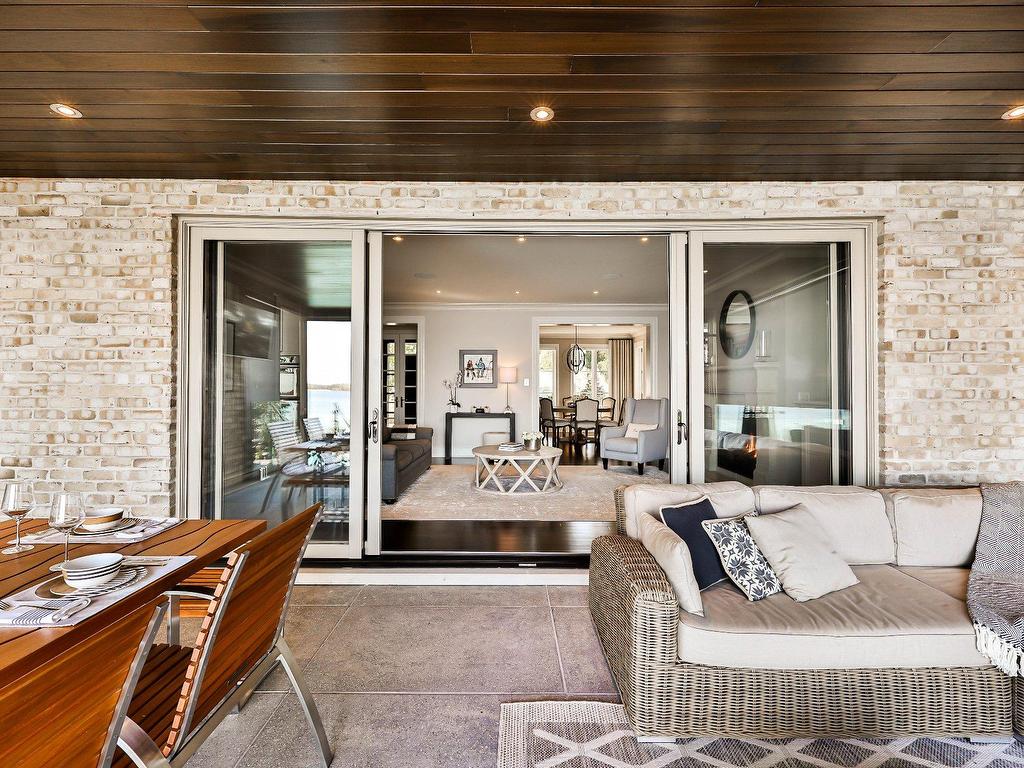 









18


Tsse Pagé

,
Montréal (L'Île-Bizard/Sainte-Geneviève),




QC
H9E1N7

