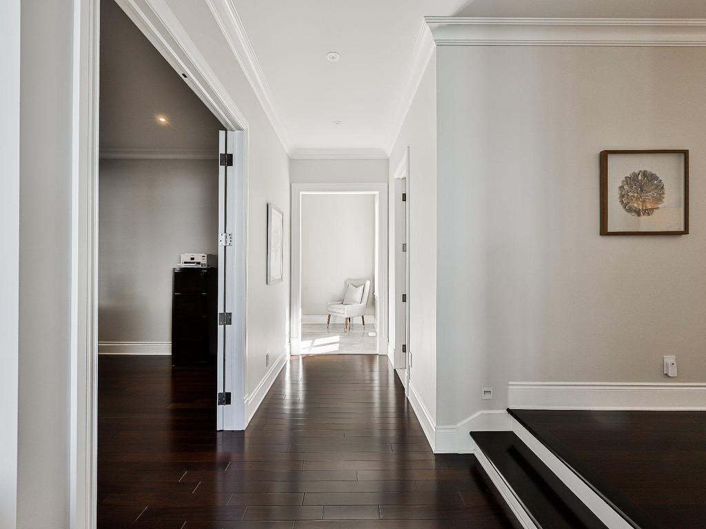 









18


Tsse Pagé

,
Montréal (L'Île-Bizard/Sainte-Geneviève),




QC
H9E1N7

