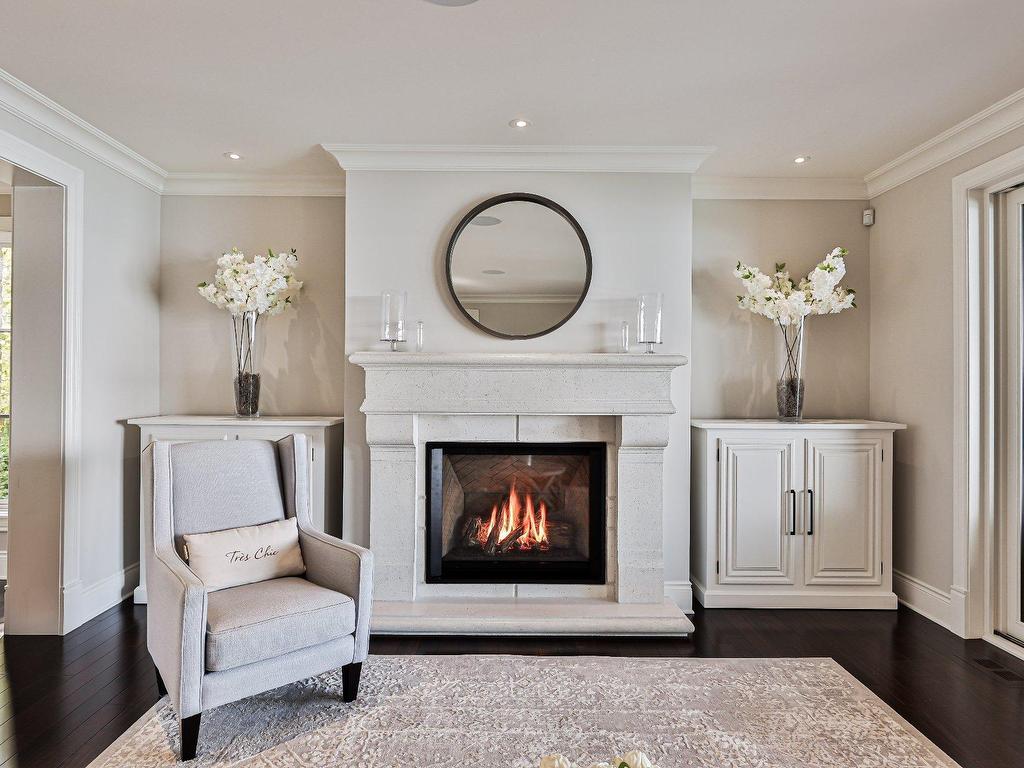 









18


Tsse Pagé

,
Montréal (L'Île-Bizard/Sainte-Geneviève),




QC
H9E1N7

