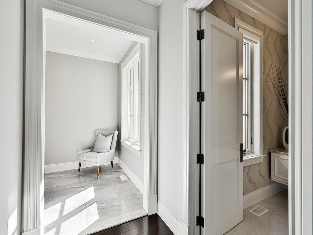 









18


Tsse Pagé

,
Montréal (L'Île-Bizard/Sainte-Geneviève),




QC
H9E1N7

