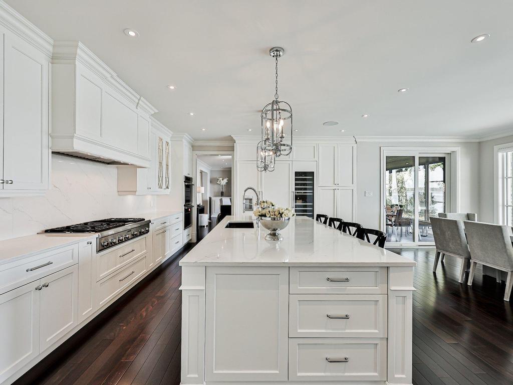 









18


Tsse Pagé

,
Montréal (L'Île-Bizard/Sainte-Geneviève),




QC
H9E1N7

