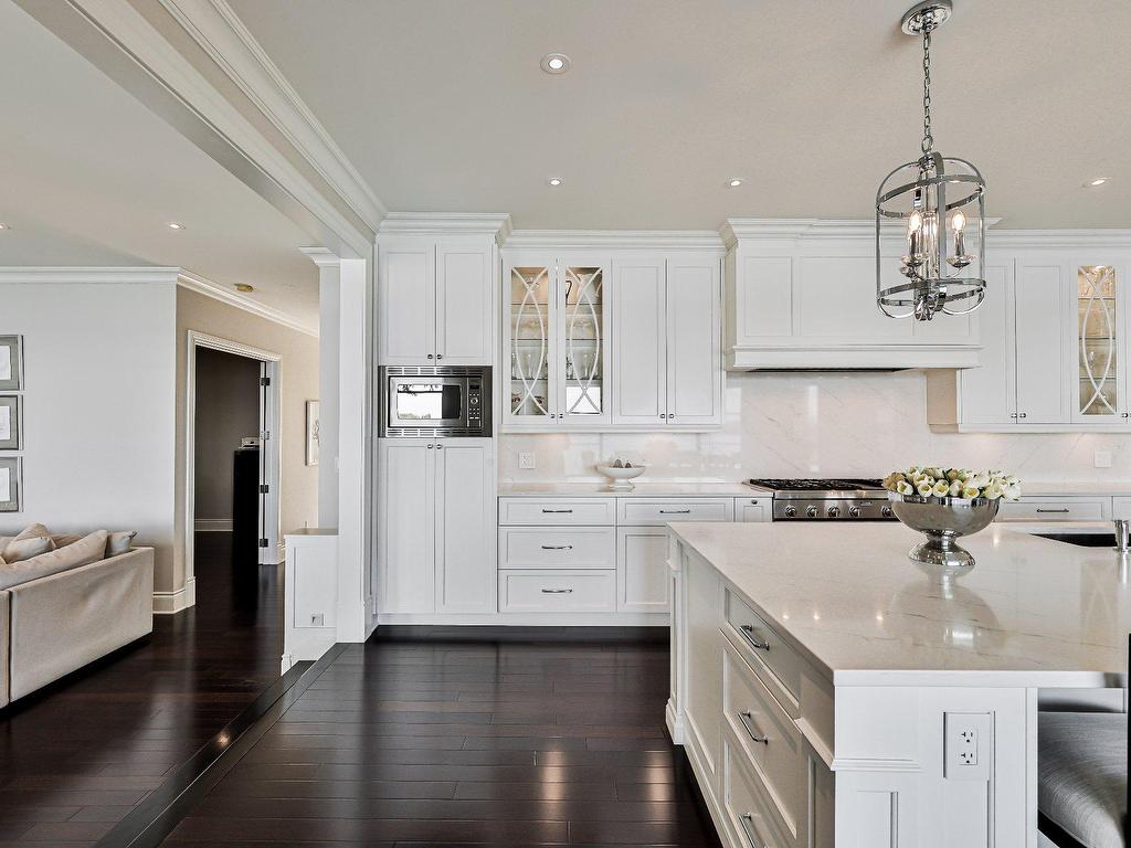 









18


Tsse Pagé

,
Montréal (L'Île-Bizard/Sainte-Geneviève),




QC
H9E1N7

