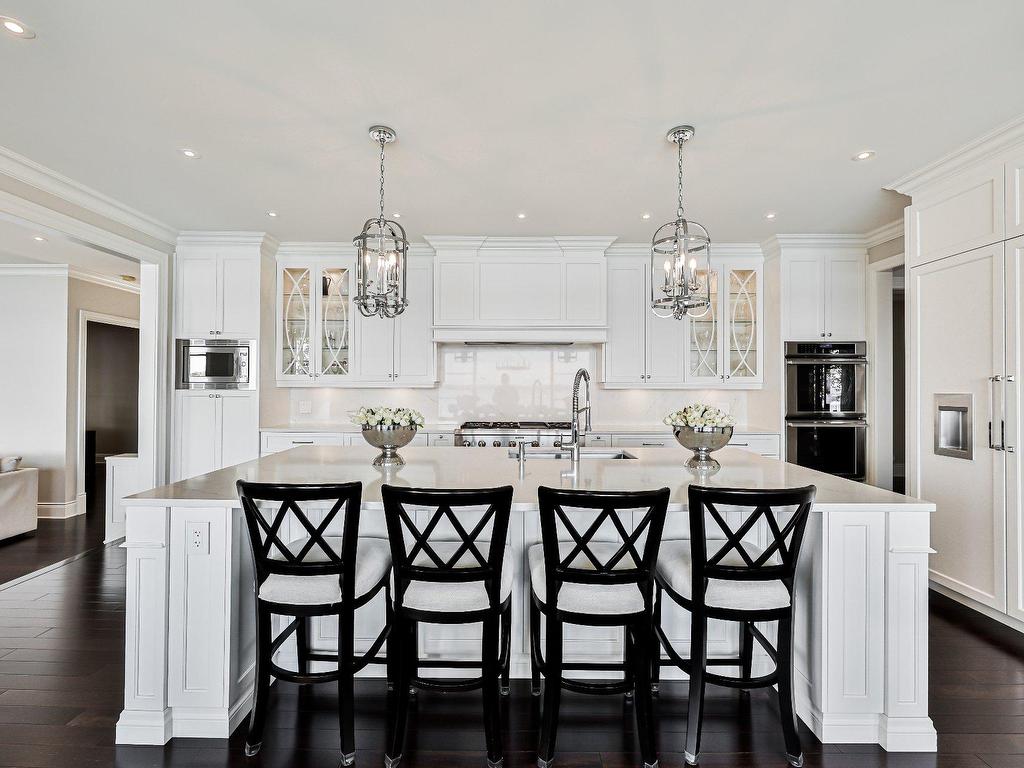 









18


Tsse Pagé

,
Montréal (L'Île-Bizard/Sainte-Geneviève),




QC
H9E1N7

