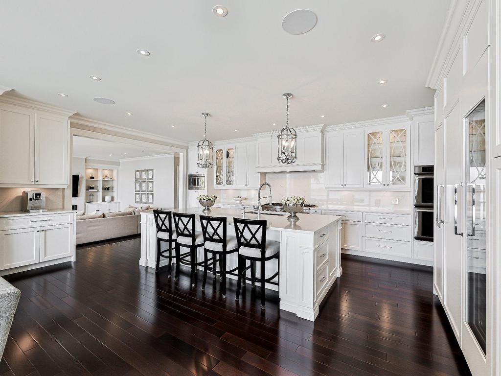 









18


Tsse Pagé

,
Montréal (L'Île-Bizard/Sainte-Geneviève),




QC
H9E1N7

