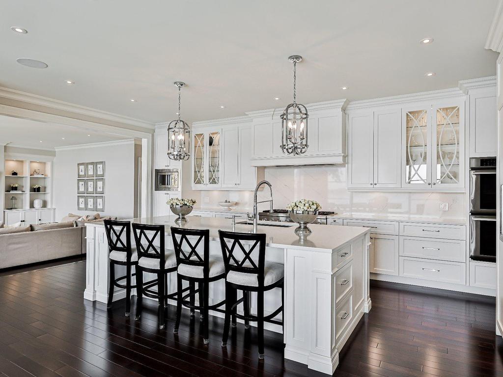 









18


Tsse Pagé

,
Montréal (L'Île-Bizard/Sainte-Geneviève),




QC
H9E1N7

