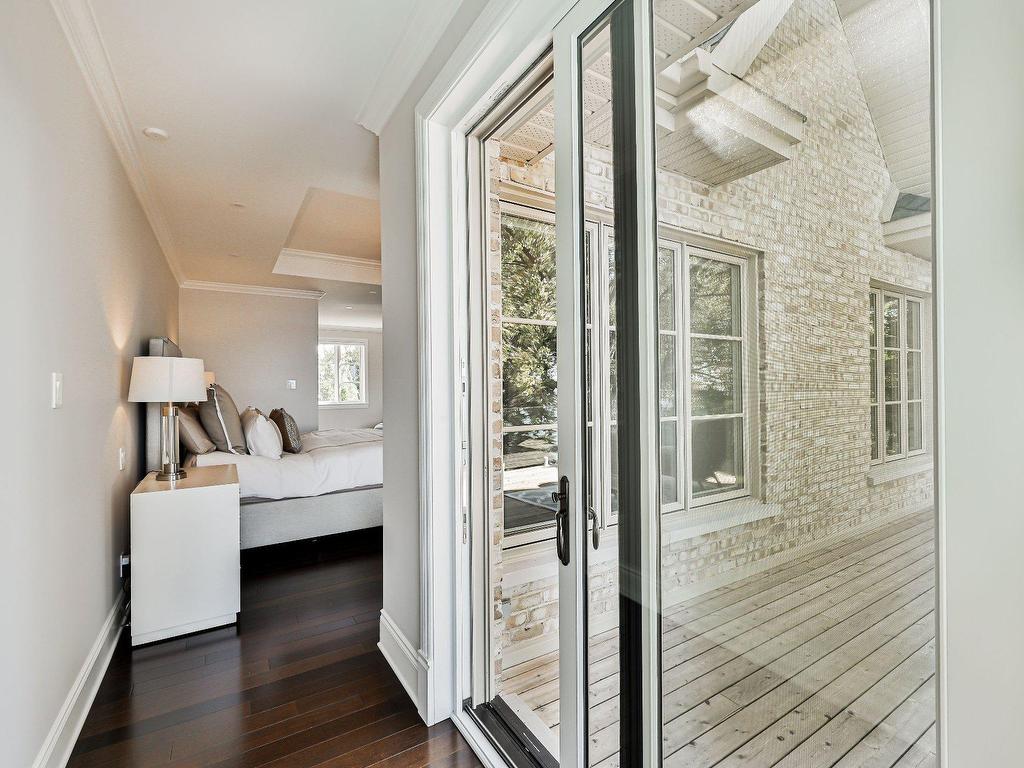 









18


Tsse Pagé

,
Montréal (L'Île-Bizard/Sainte-Geneviève),




QC
H9E1N7

