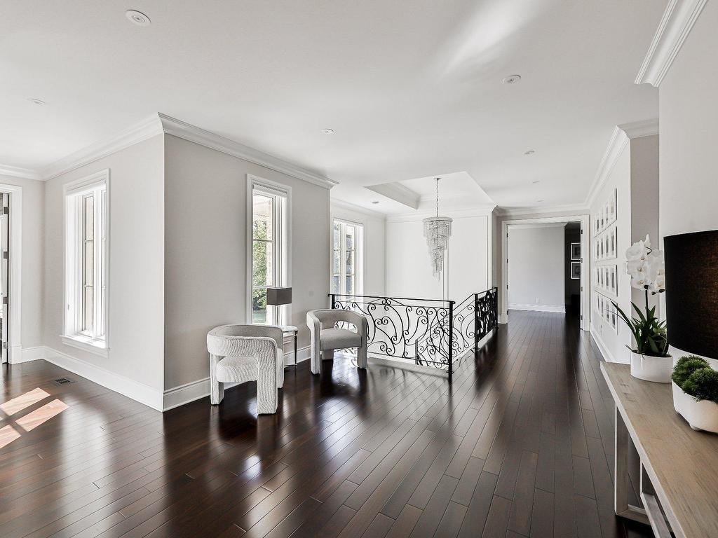 









18


Tsse Pagé

,
Montréal (L'Île-Bizard/Sainte-Geneviève),




QC
H9E1N7

