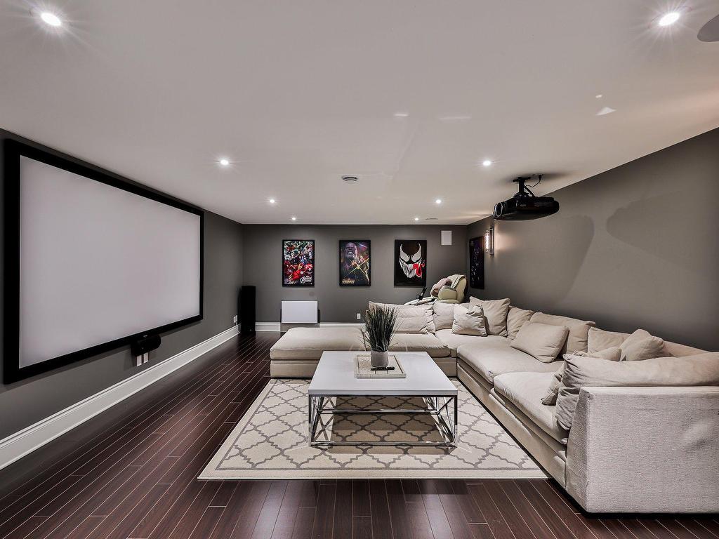 









18


Tsse Pagé

,
Montréal (L'Île-Bizard/Sainte-Geneviève),




QC
H9E1N7

