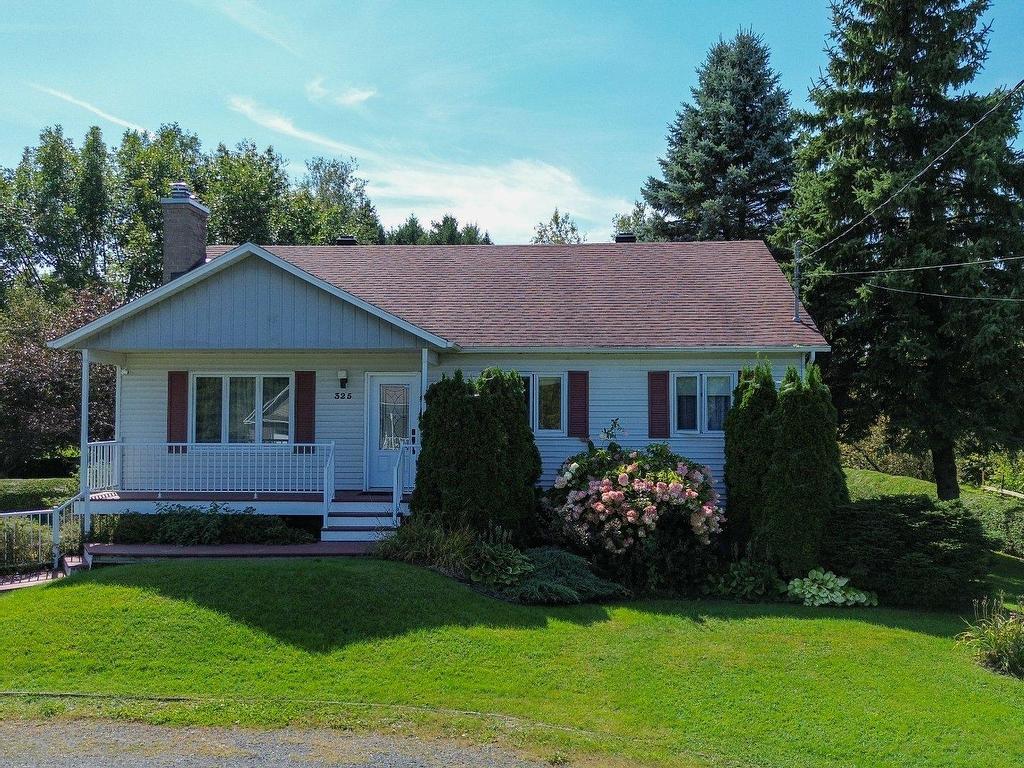 









325Z


4e rang de Simpson

,
Saint-Cyrille-de-Wendover,







QC
J1Z1T8

