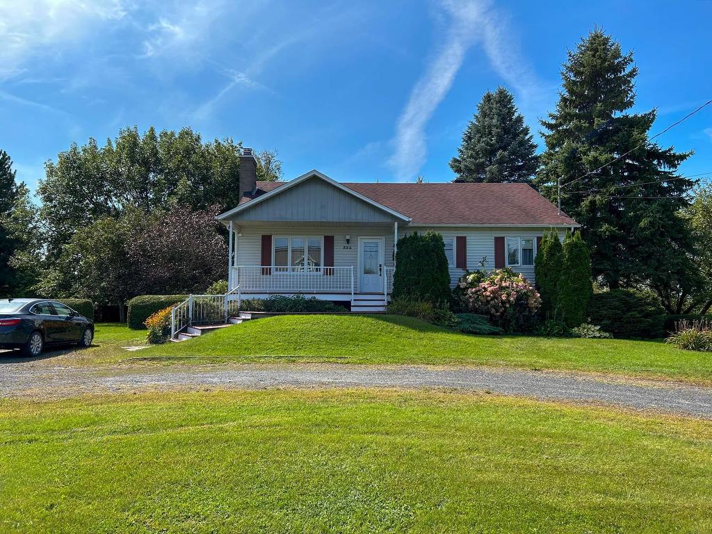 









325Z


4e rang de Simpson

,
Saint-Cyrille-de-Wendover,







QC
J1Z1T8

