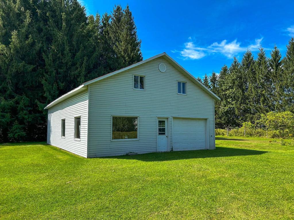 









325Z


4e rang de Simpson

,
Saint-Cyrille-de-Wendover,







QC
J1Z1T8

