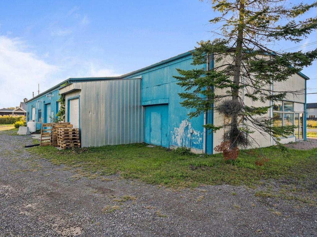 









860Z


Route de la Cité-des-Jeunes

,
Saint-Lazare,




QC
J7T2B5

