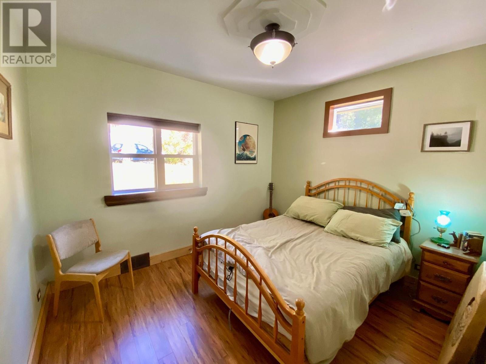 












6927 CUSTOMS Road

,
Kingsgate,




British Columbia
V0B1V1

