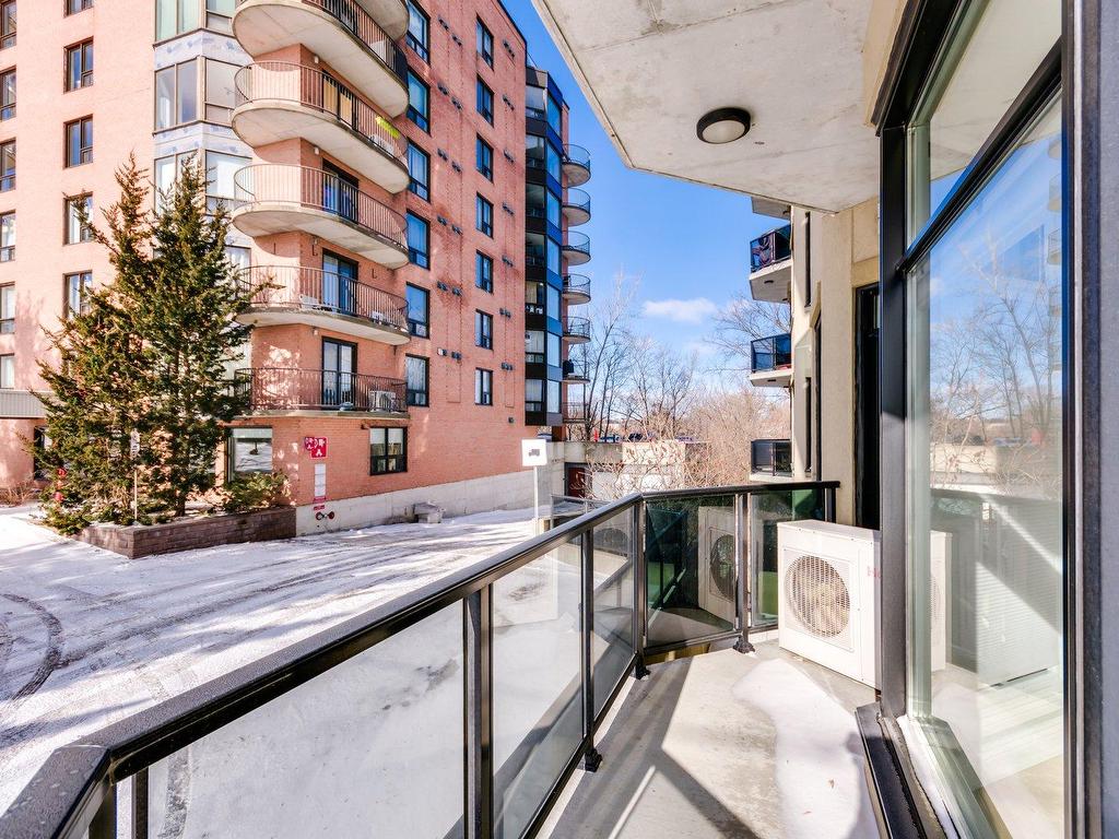 









224


Boul. Alexandre-Taché

, 203,
Gatineau (Hull),




QC
J9A0B8

