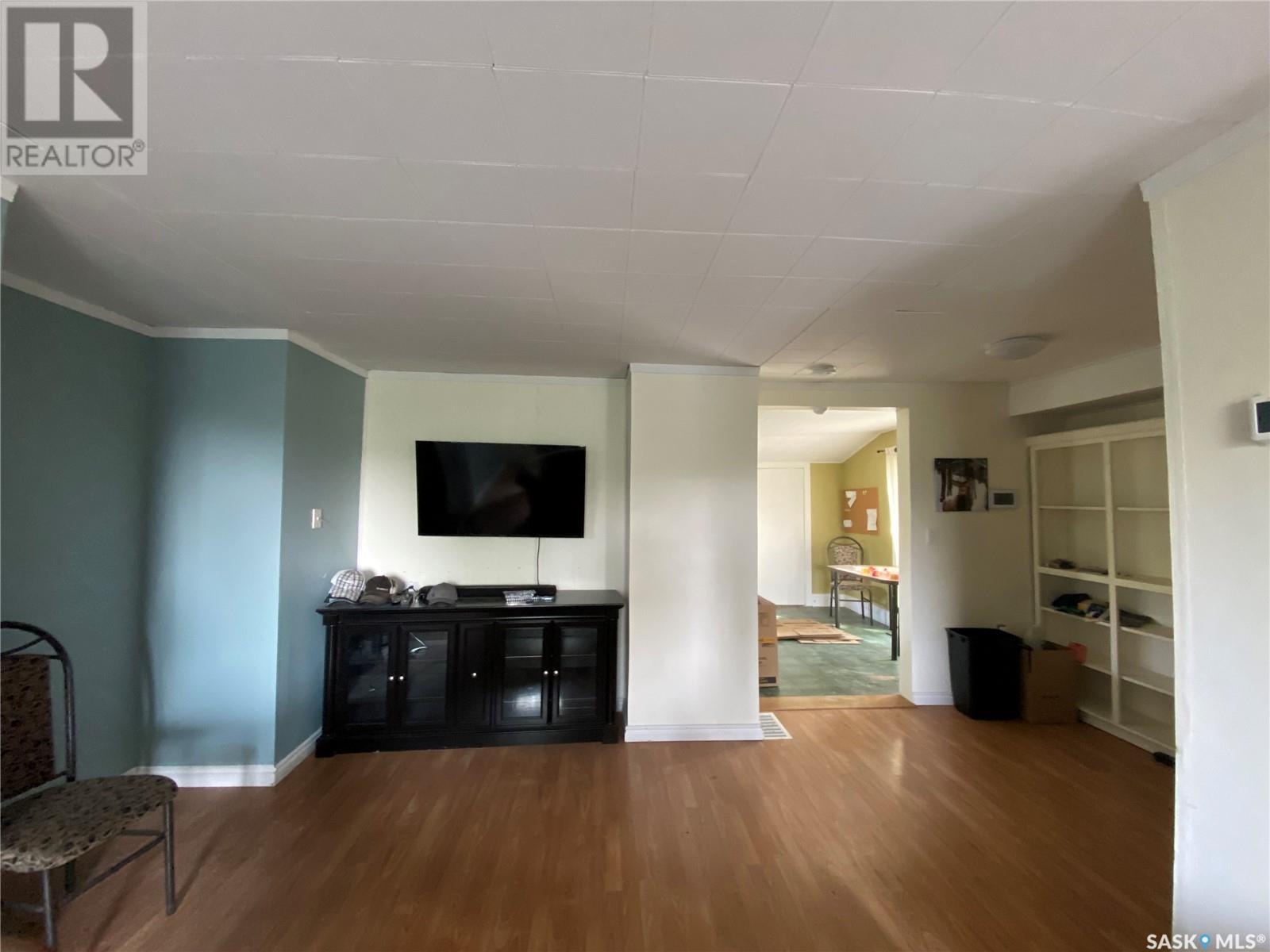 












81 Grand AVENUE

,
Plenty,




Saskatchewan
S0L2R0

