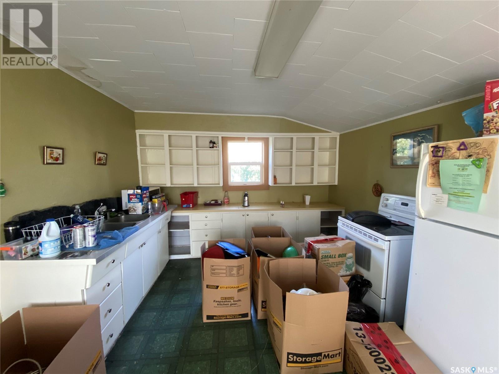 












81 Grand AVENUE

,
Plenty,




Saskatchewan
S0L2R0

