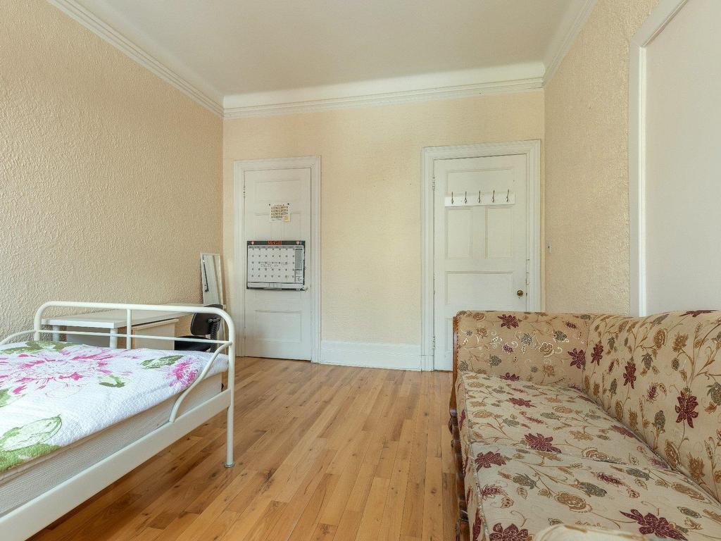 









1587


Av. du Docteur-Penfield

,
Montréal (Ville-Marie),




QC
H3G1C6

