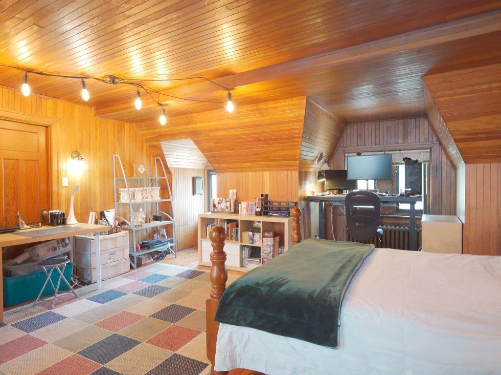 









1587


Av. du Docteur-Penfield

,
Montréal (Ville-Marie),




QC
H3G1C6


