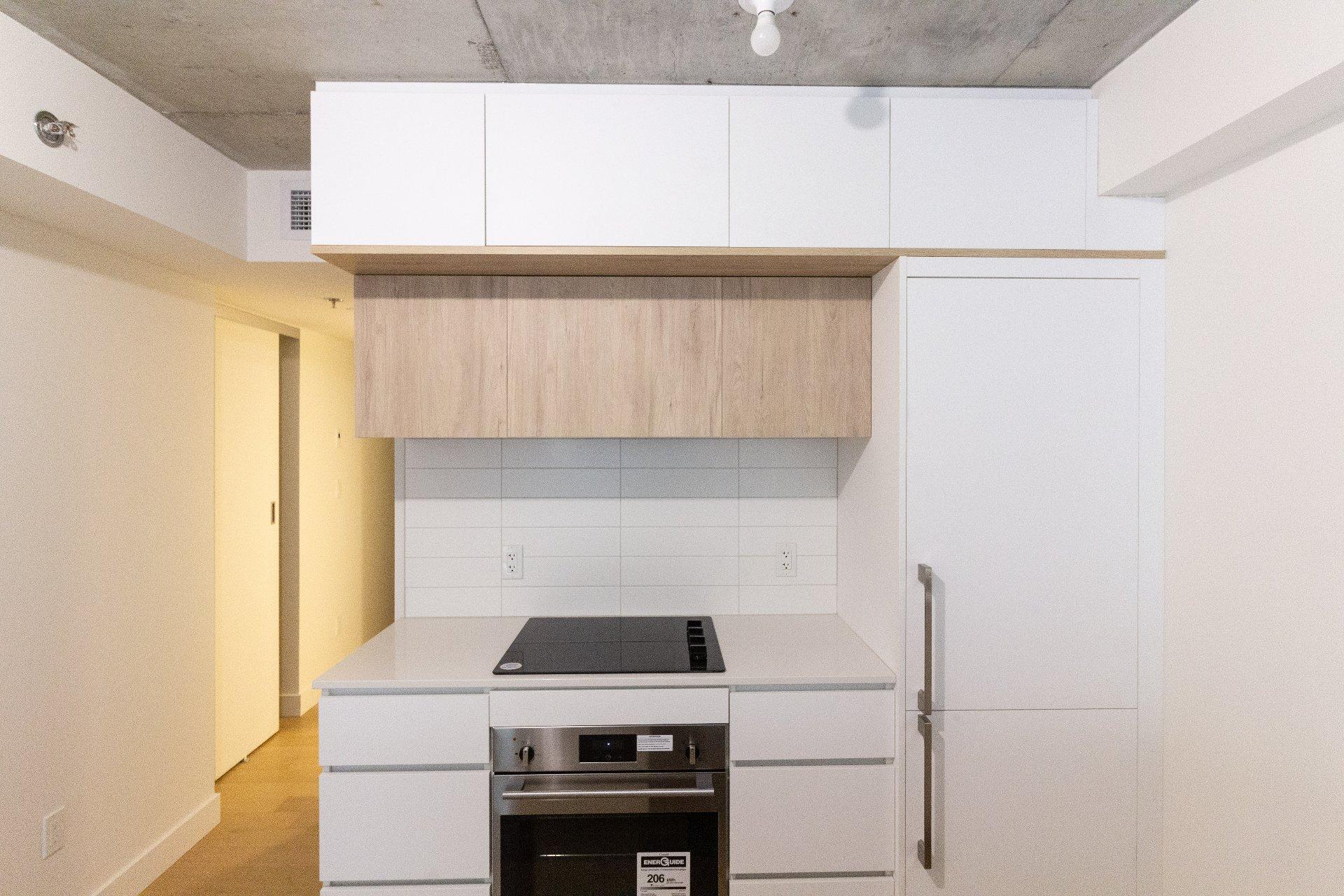









1


Av. Viger O.

, 309,
Montréal (Ville-Marie),




QC
H2Z1E6

