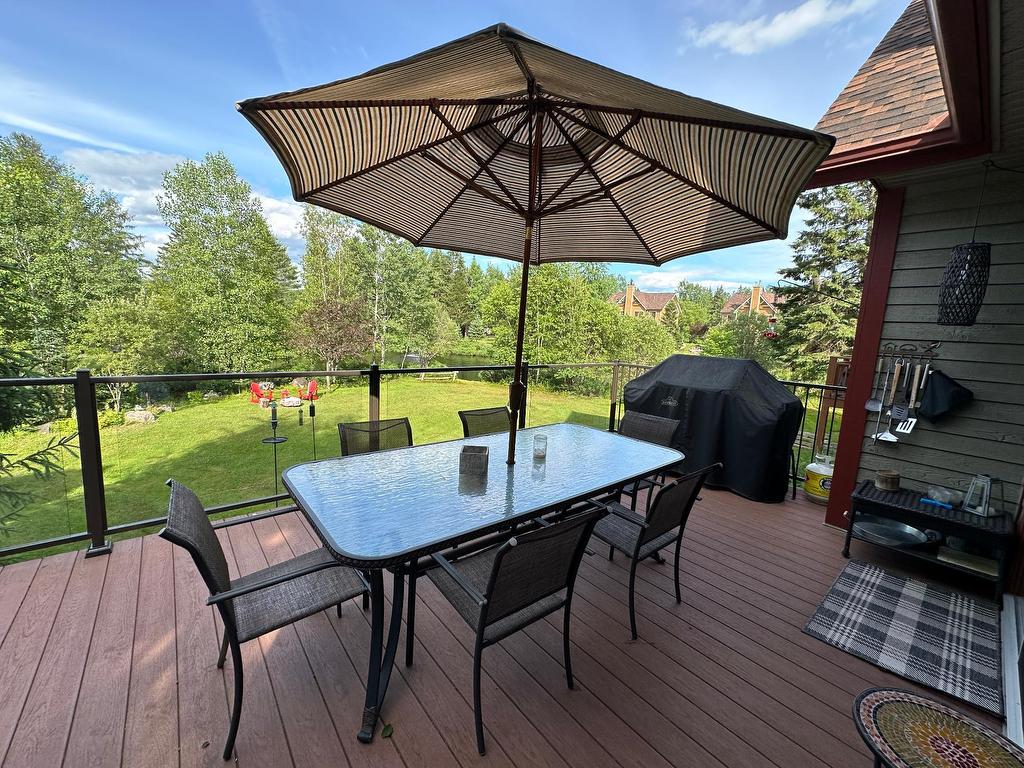 









378


Allée du Sanctuaire

,
Mont-Tremblant,




QC
J8E3L3

