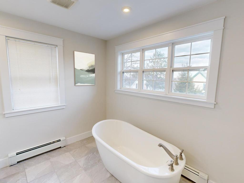 












225 Acadia Street

,
New Glasgow,




NS
B2H 4G7

