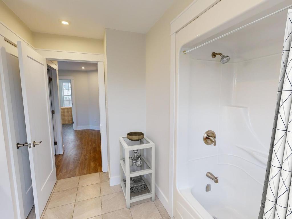 












225 Acadia Street

,
New Glasgow,




NS
B2H 4G7

