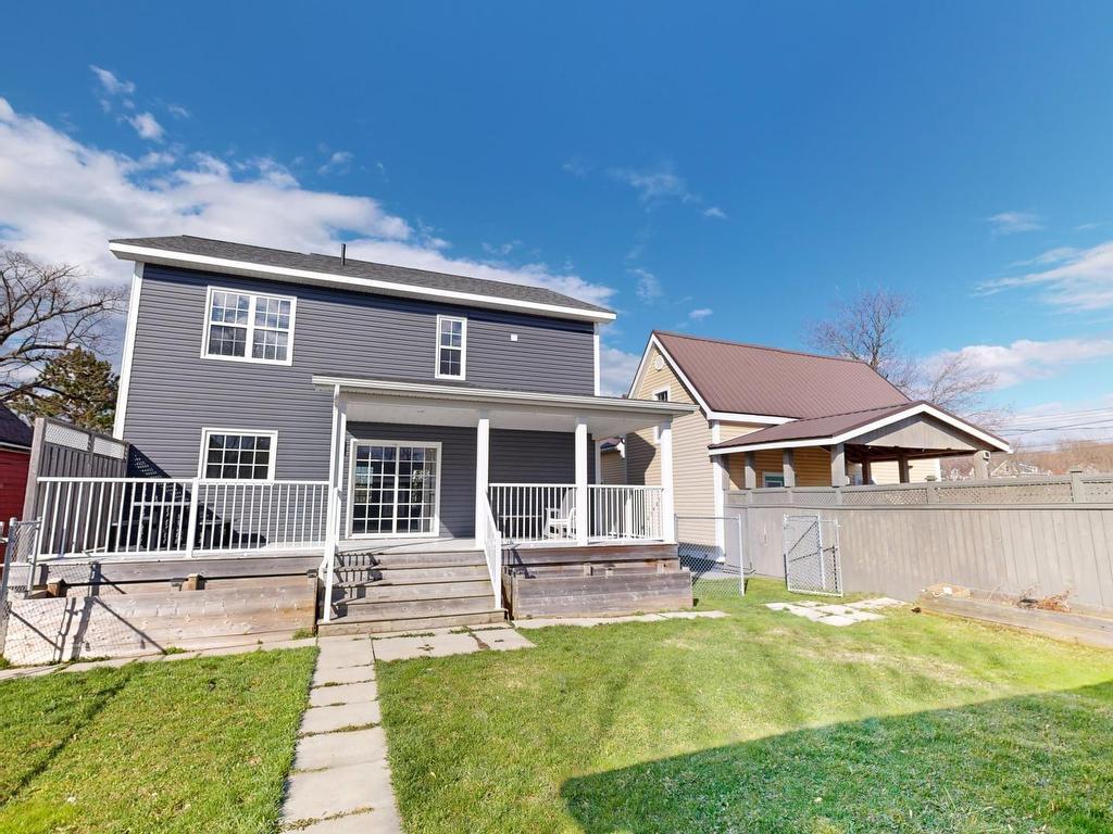 












225 Acadia Street

,
New Glasgow,




NS
B2H 4G7

