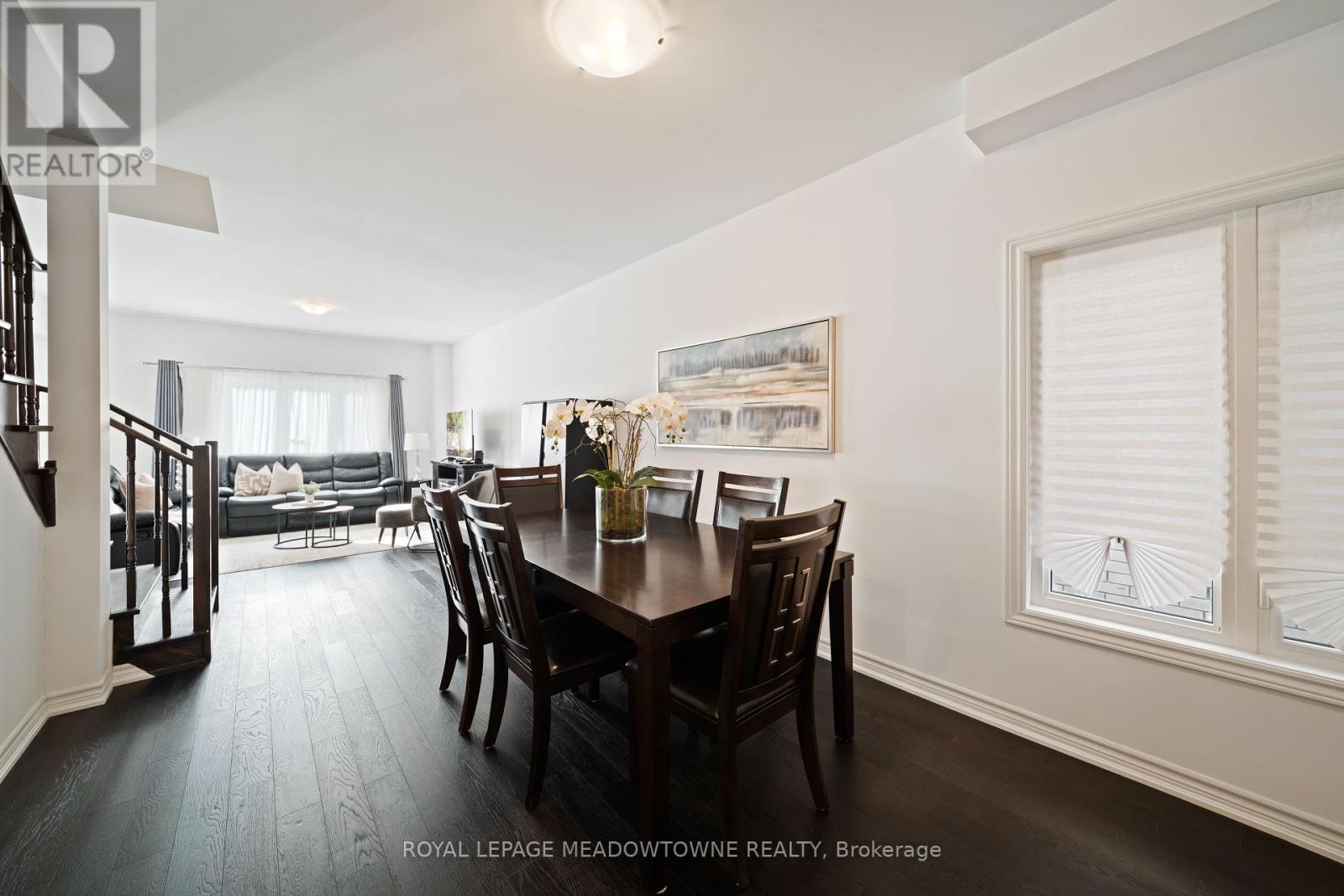 












60 HARVEST CRESCENT

,
Barrie,




Ontario
L9J0T3

