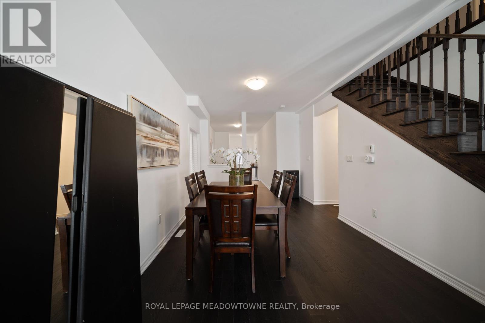 












60 HARVEST CRESCENT

,
Barrie,




Ontario
L9J0T3

