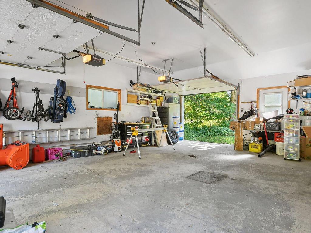 









16


Rue du Boisé-Normand

,
Sainte-Anne-des-Plaines,




QC
J5N0S7

