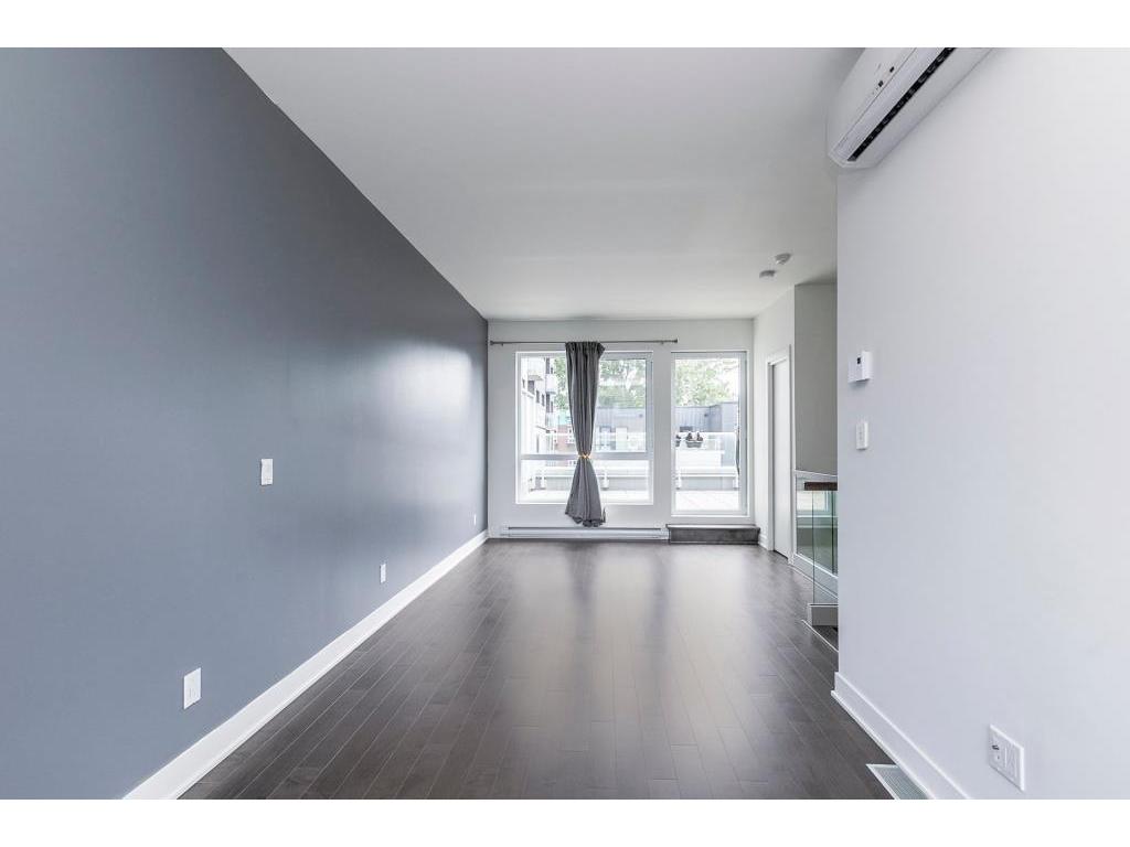 









1190


Rue Montcalm

,
Montréal (Ville-Marie),




QC
H2L0G8

